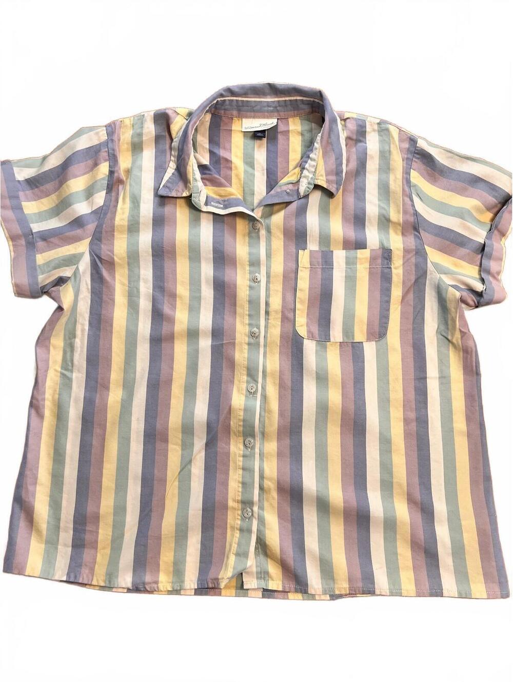Universal Thread Striped Button-Up Shirt Large